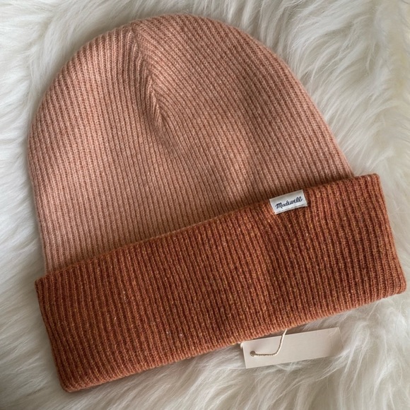 Madewell Accessories - sale // madewell | cuffed beanie